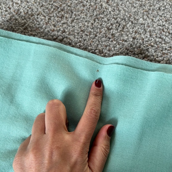 Mint green 100 percent wool big scarf for women - Picture 5 of 9